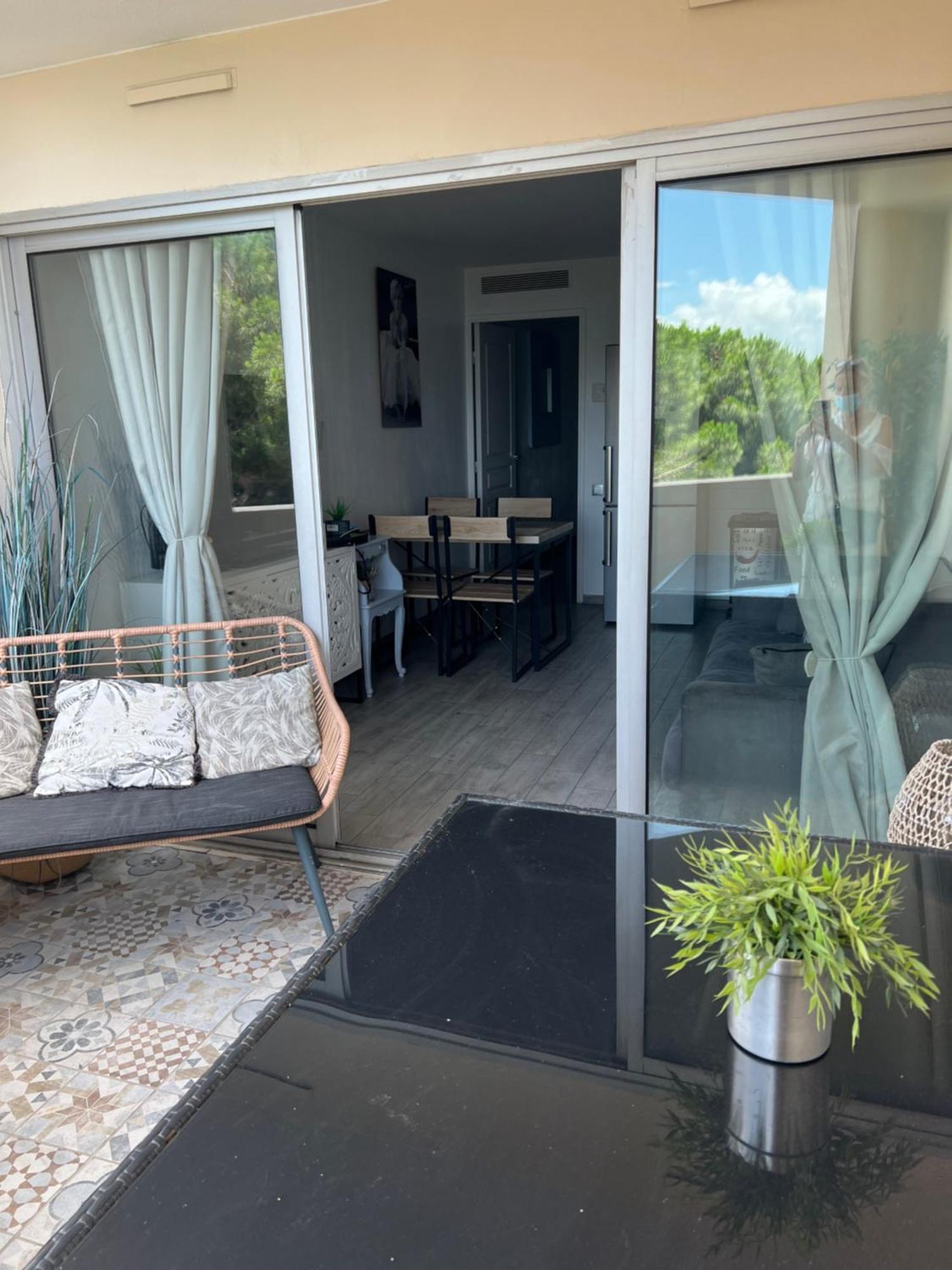 Joli 2 Pieces Aux Pieds Des Plages Cannes Eksteriør billede