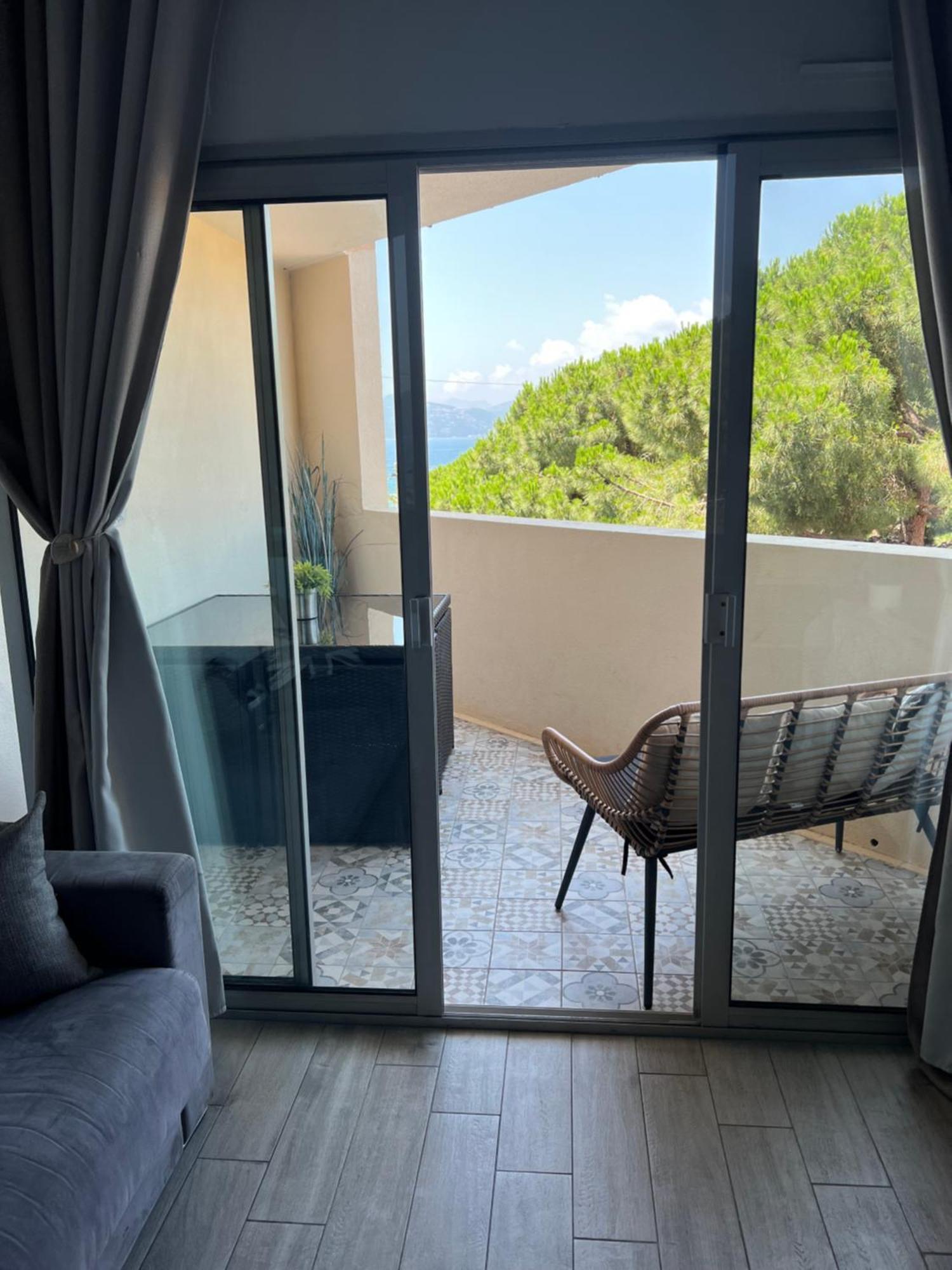 Joli 2 Pieces Aux Pieds Des Plages Cannes Eksteriør billede
